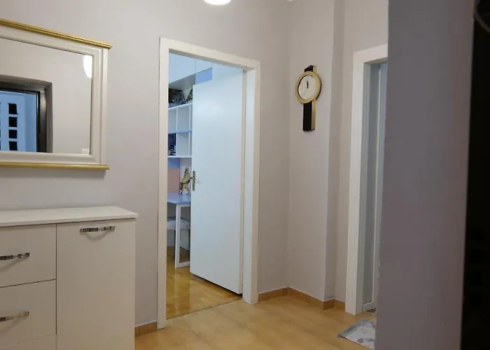 شقة Center Niko 04